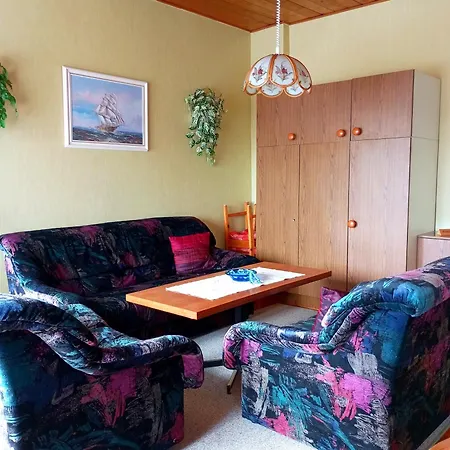 Anna Vendeghaz Hévíz