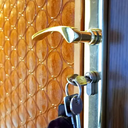 Anna Vendeghaz Διαμέρισμα *